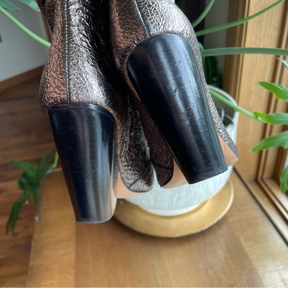 IRO Textured Leather Metallic Point Toe Slouchy Heeled Booties size 39/US 8 - Picture 5 of 11